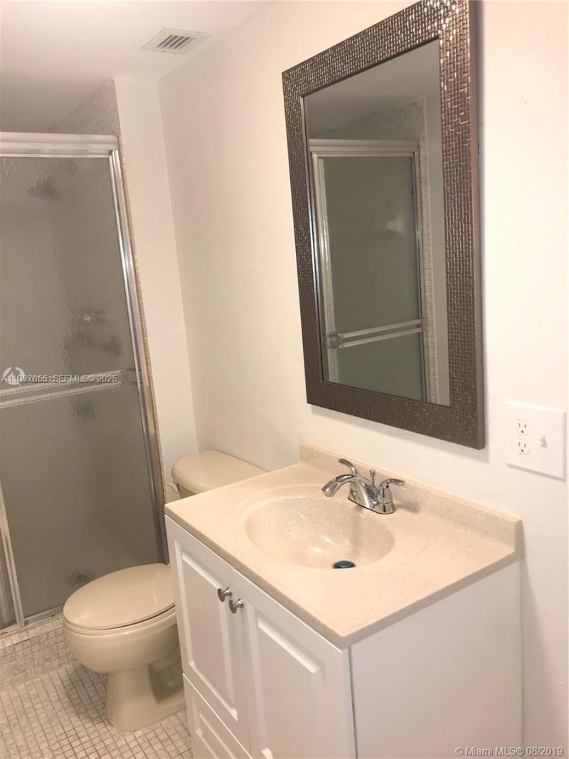 1600 S Ocean Dr, Unit 3G, Hollywood, FL 33019 Photo