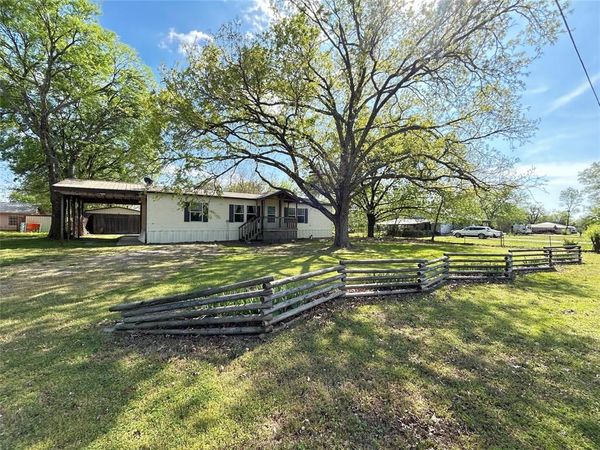 1100 County Road 3531, Saltillo, TX 75478