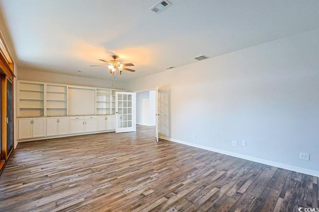 1532 Heathmuir Dr. Photo 18