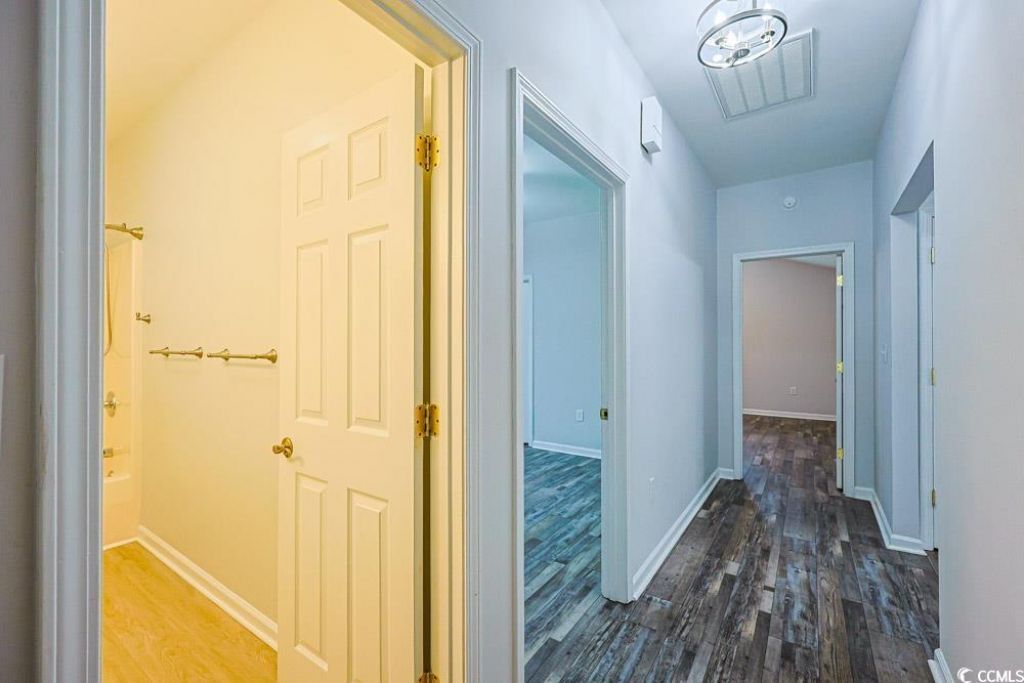 1532 Heathmuir Dr. Photo 22