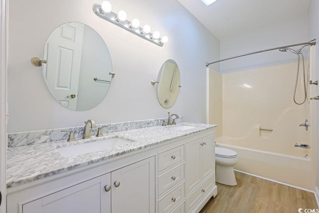 1532 Heathmuir Dr. Photo 25