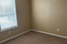 138 Cedar Glen Lane photo 4