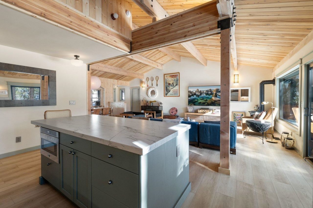 3100 Martin Drive, Tahoe City, CA 96145 Photo