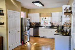 2410 Hunters Trail photo 4