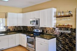 2410 Hunters Trail photo 4