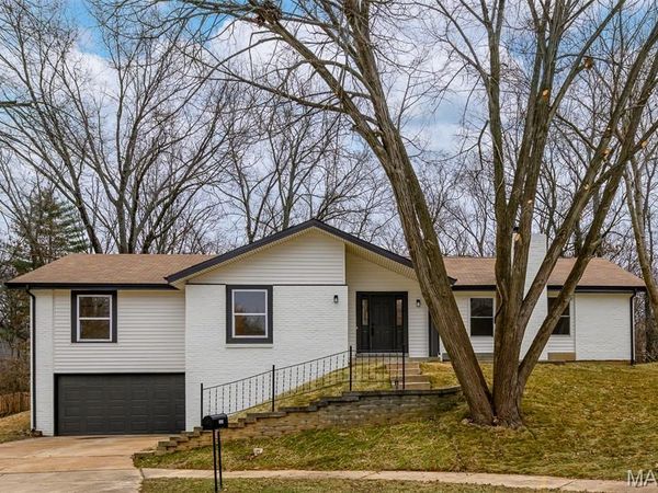 15278 Country Field Court, Chesterfield, MO 63017