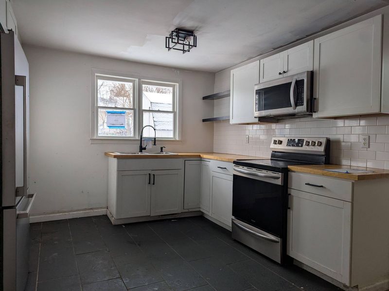 242 Laurel Oak Street, Urbana, OH 43078 Photo 6