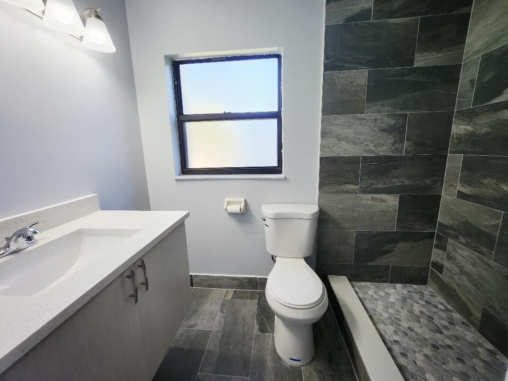 2050 Oleander Boulevard, Unit 8-109, Fort Pierce, FL 34950 Photo