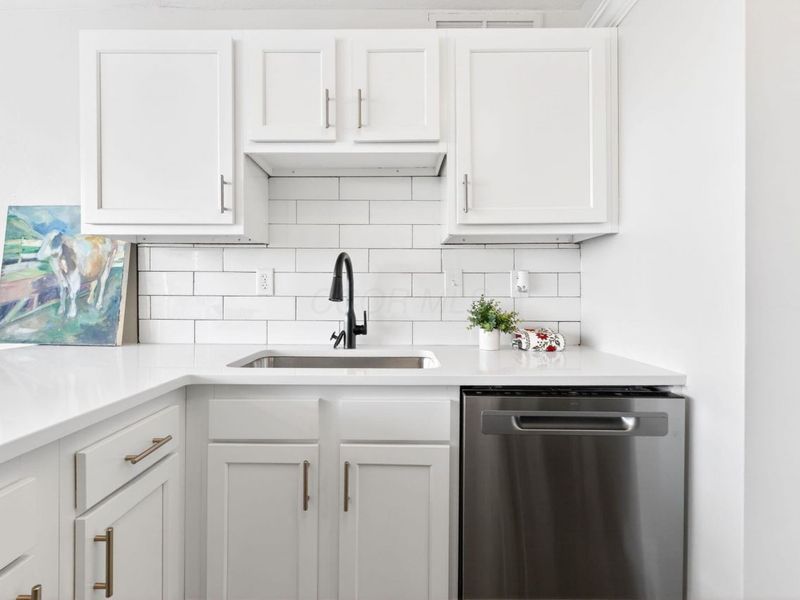 1000 Urlin Avenue, Unit 1007, Columbus, OH 43212 Photo 15