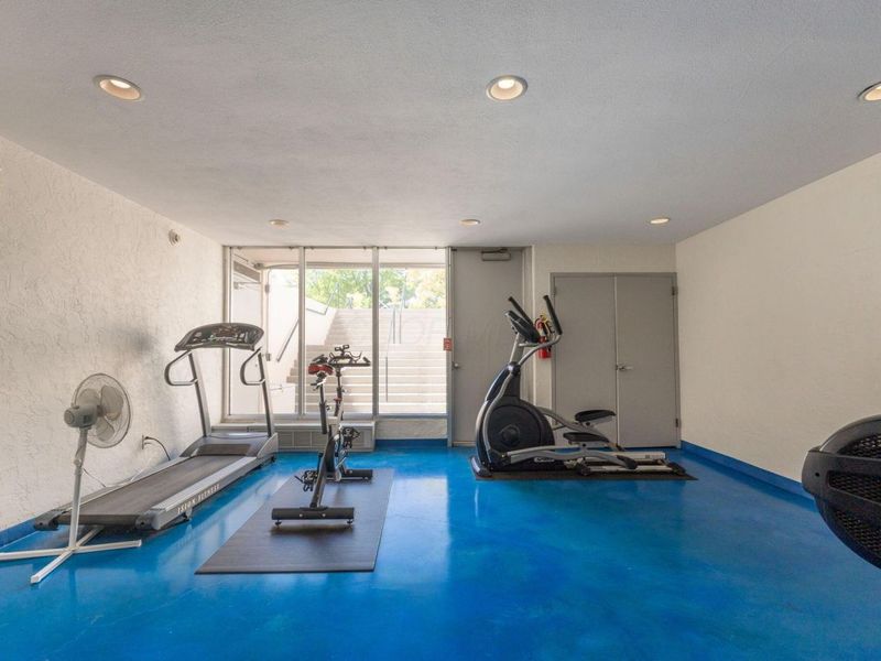 1000 Urlin Avenue, Unit 1007, Columbus, OH 43212 Photo 34