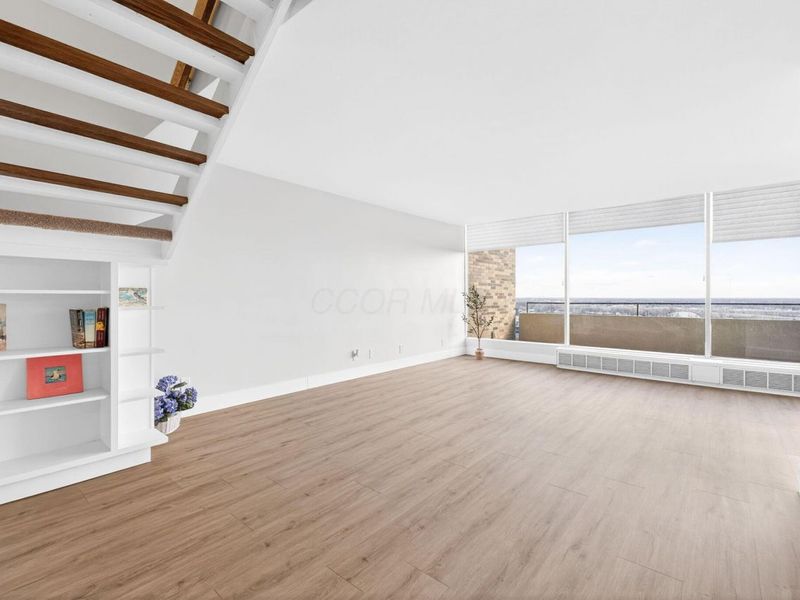 1000 Urlin Avenue, Unit 1007, Columbus, OH 43212 Photo 5