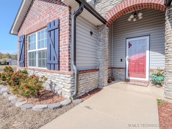 5811 E 146th Place S, Bixby, OK 74008