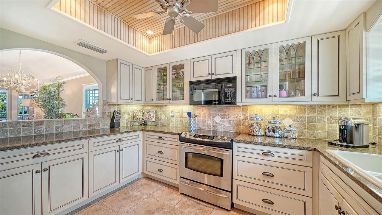 1564 Stickney Point Road, Unit 303, Sarasota, FL 34231 Photo