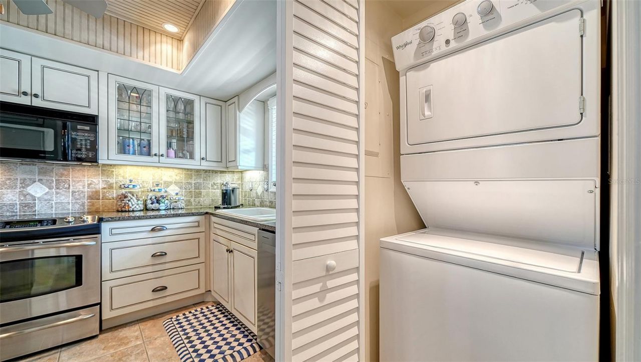 1564 Stickney Point Road, Unit 303, Sarasota, FL 34231 Photo