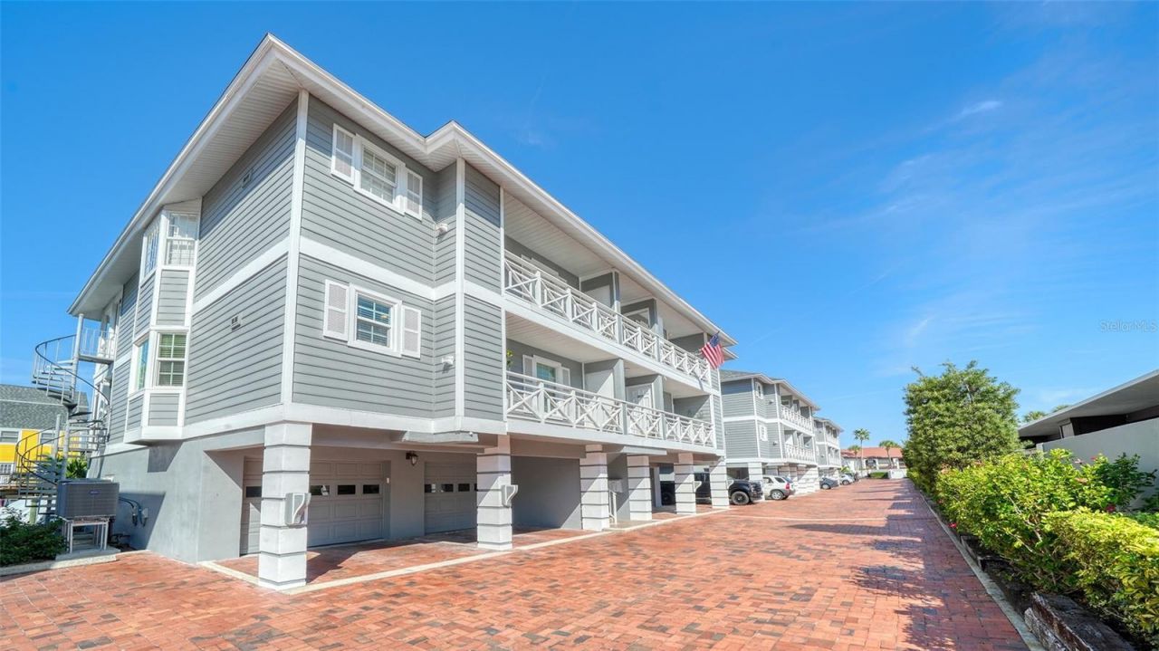 1564 Stickney Point Road, Unit 303, Sarasota, FL 34231 Photo