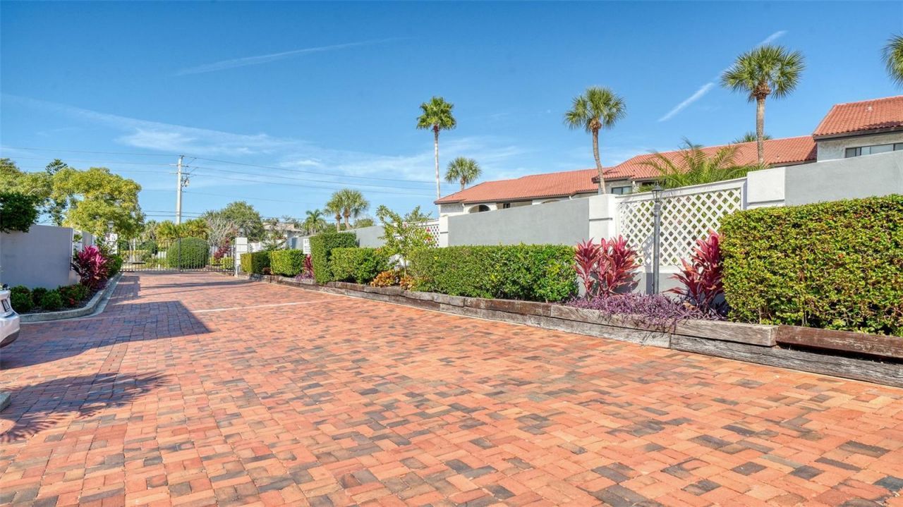 1564 Stickney Point Road, Unit 303, Sarasota, FL 34231 Photo