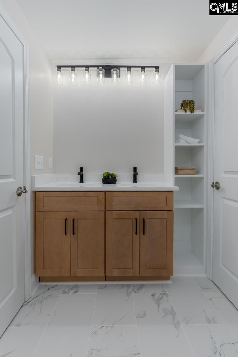 1923 Glenwood Road Photo 26