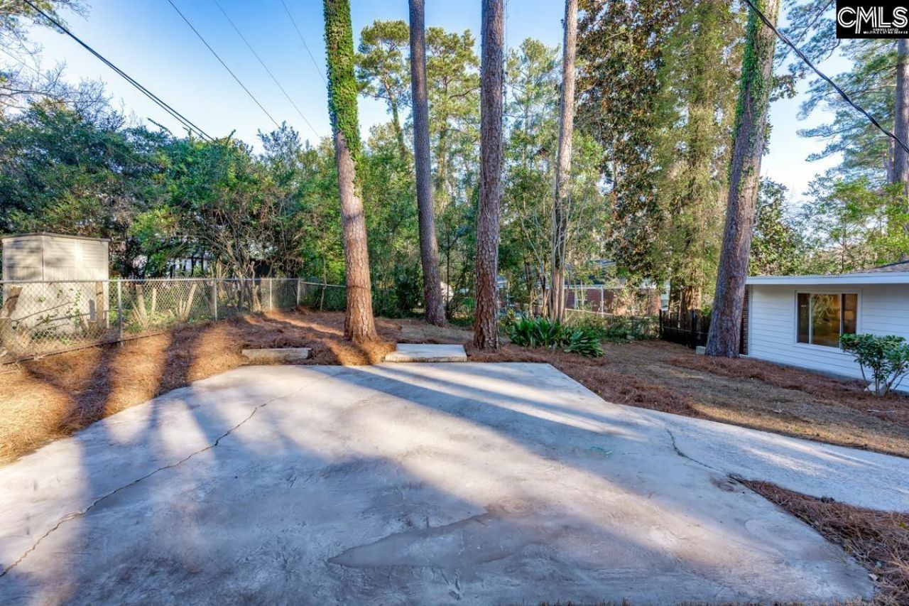 1923 Glenwood Road Photo 34