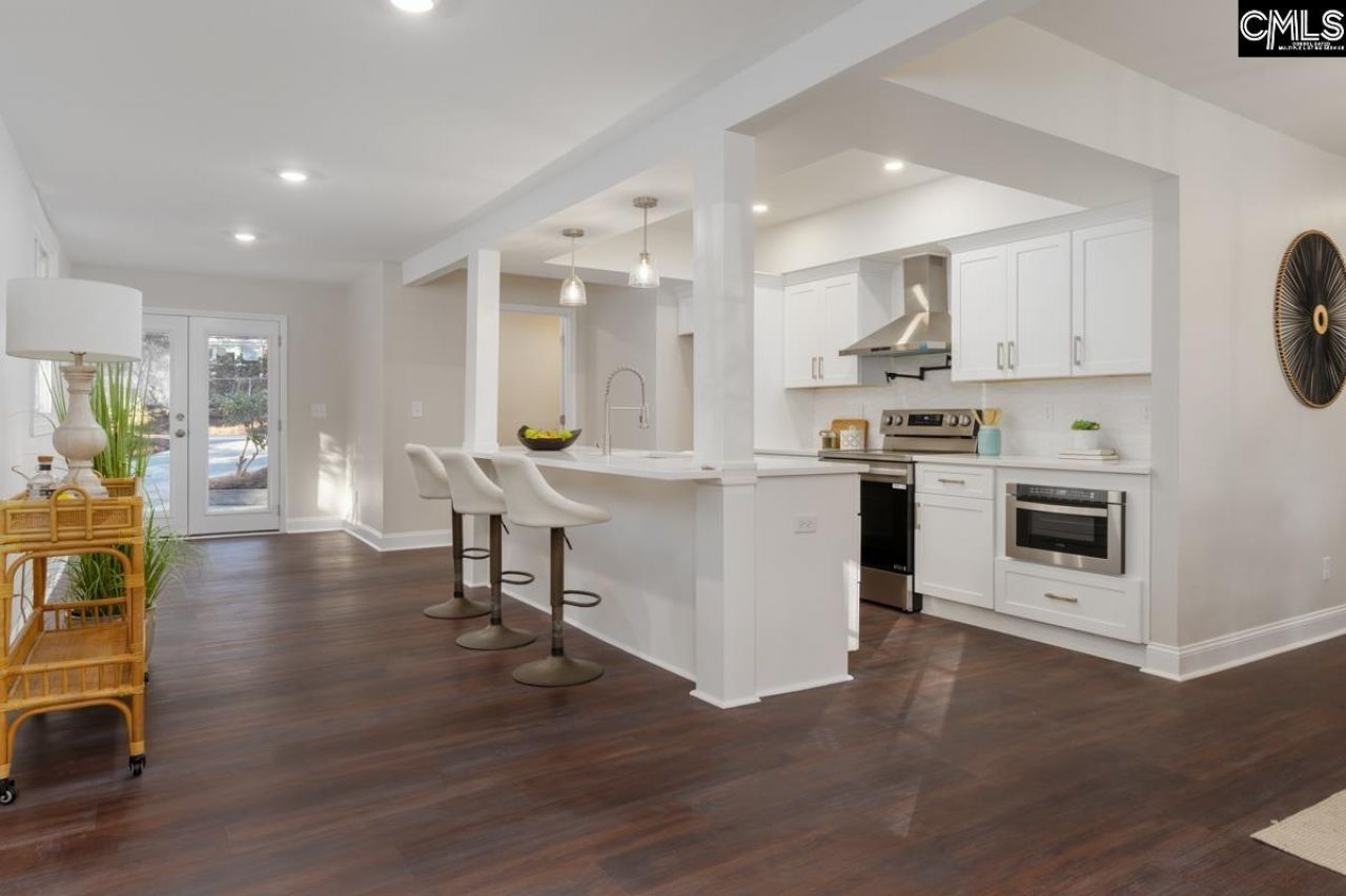 1923 Glenwood Road Photo 5