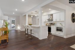 1923 Glenwood Road photo 4