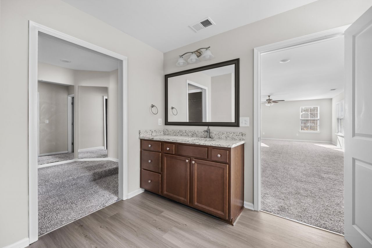 108 Vessey Drive Photo 11