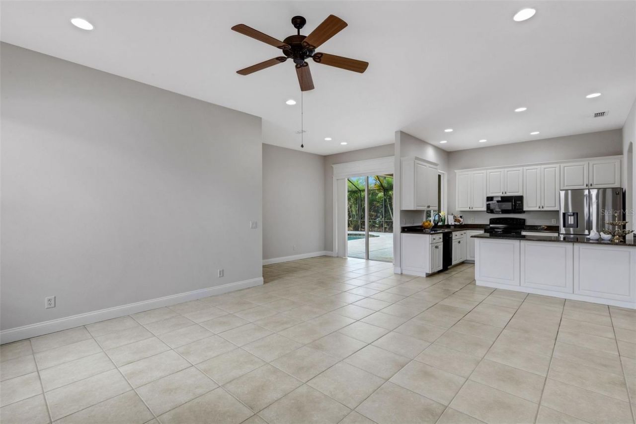 828 Whitestone Court, Lakeland, FL 33803 Photo
