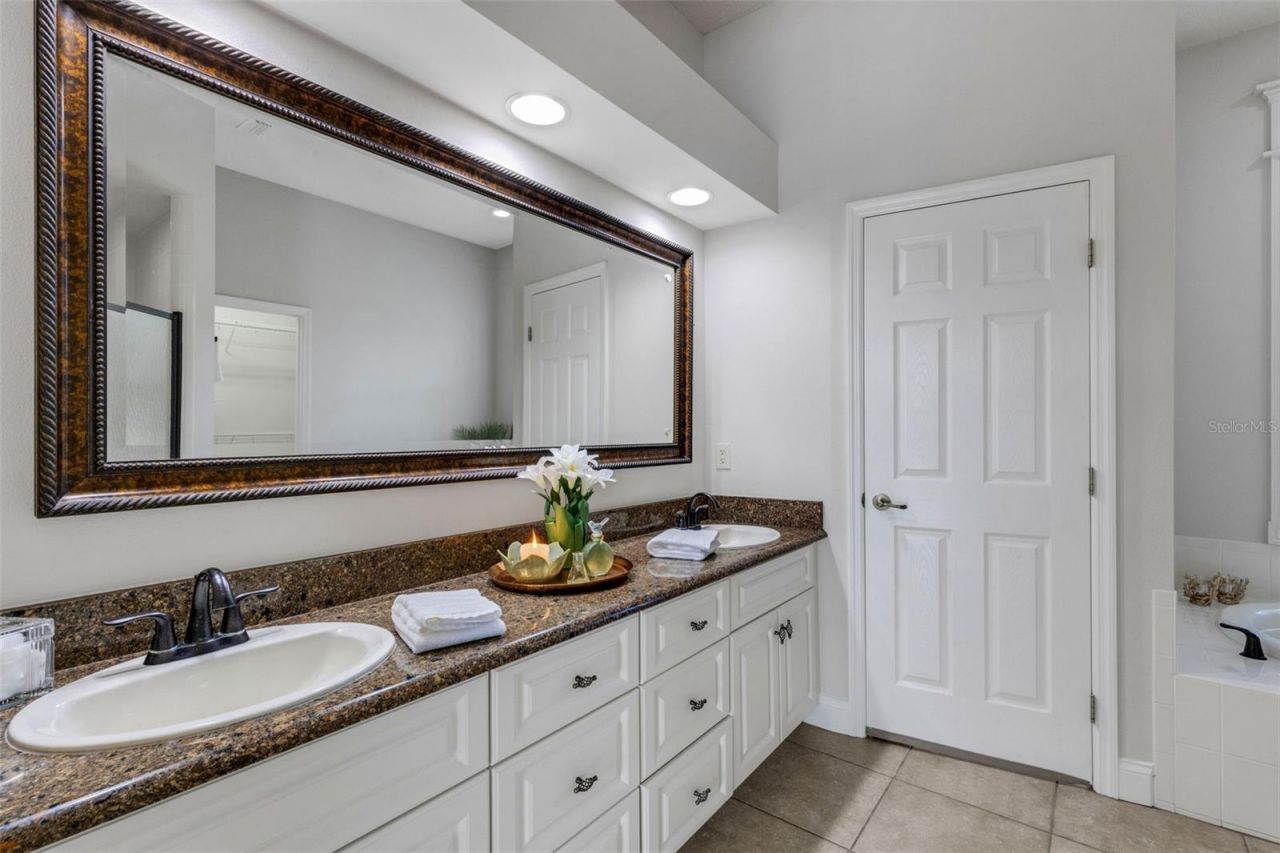 828 Whitestone Court, Lakeland, FL 33803 Photo