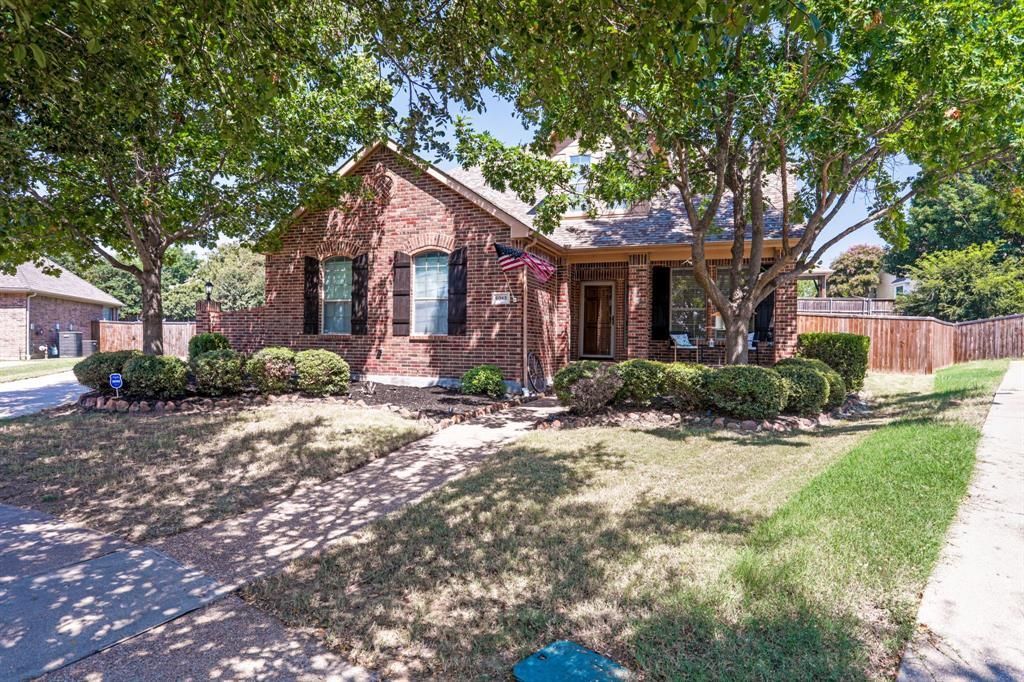 6045 Turtle Creek Court, North Richland Hills, TX 76180 Main Photo