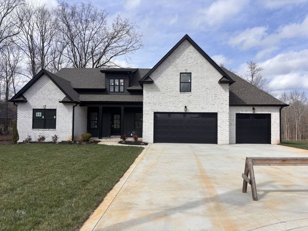 418 N Starwood Ct, Clarksville, TN 37042