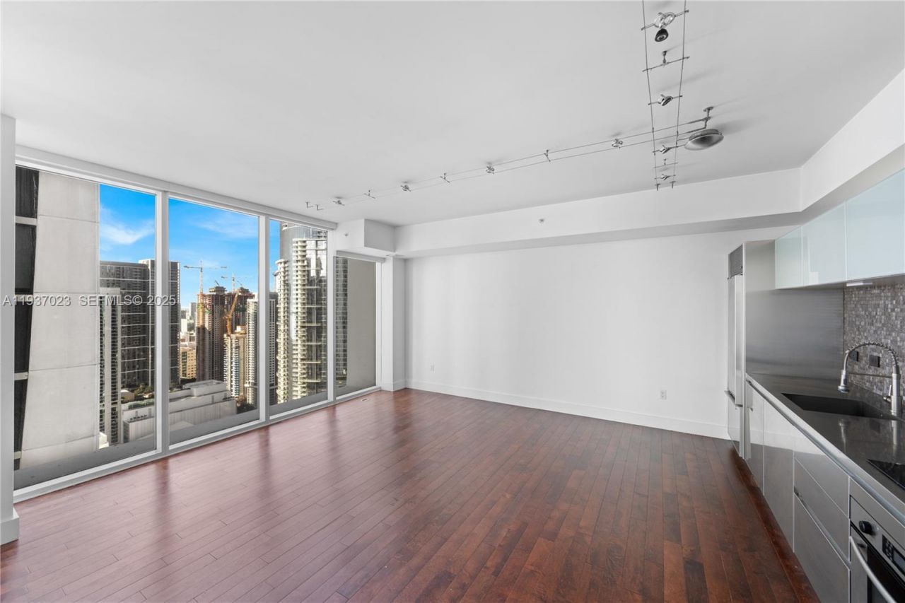 1040 Biscayne Blvd , Unit 4108, Miami, FL 33132 Photo