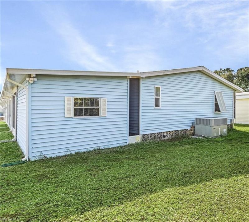 227 Shrub Ln N, North Fort Myers, FL 33917 Photo