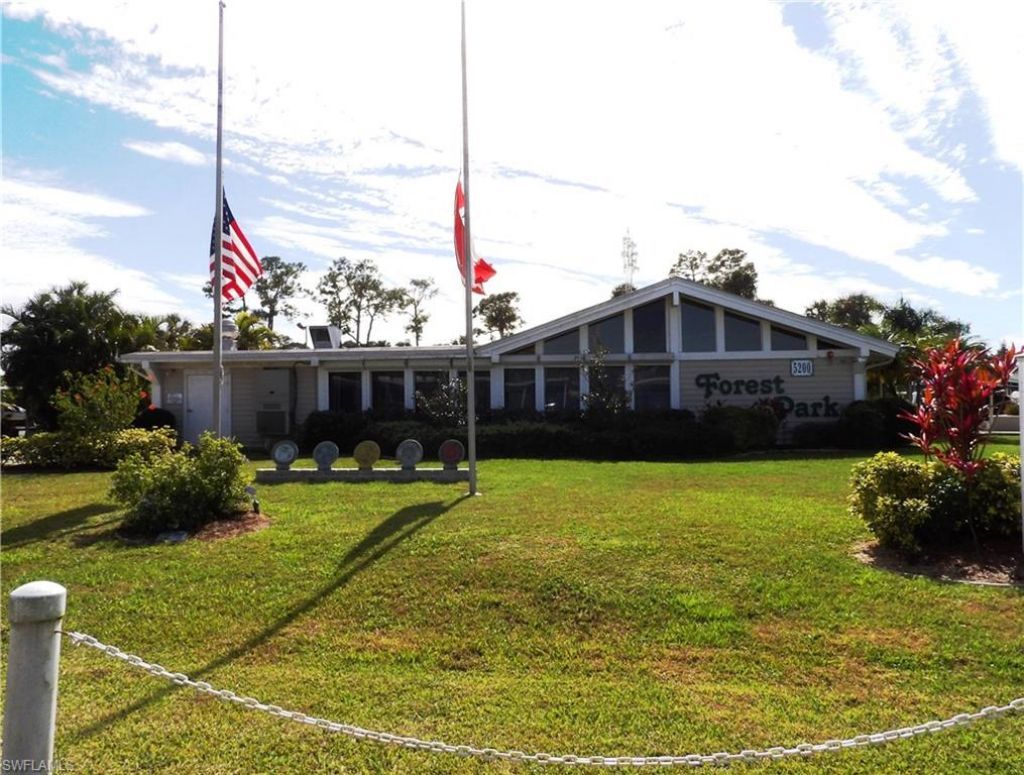 227 Shrub Ln N, North Fort Myers, FL 33917 Photo