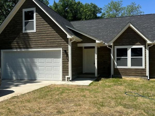 210 Bettis Street, West Memphis, AR 72301