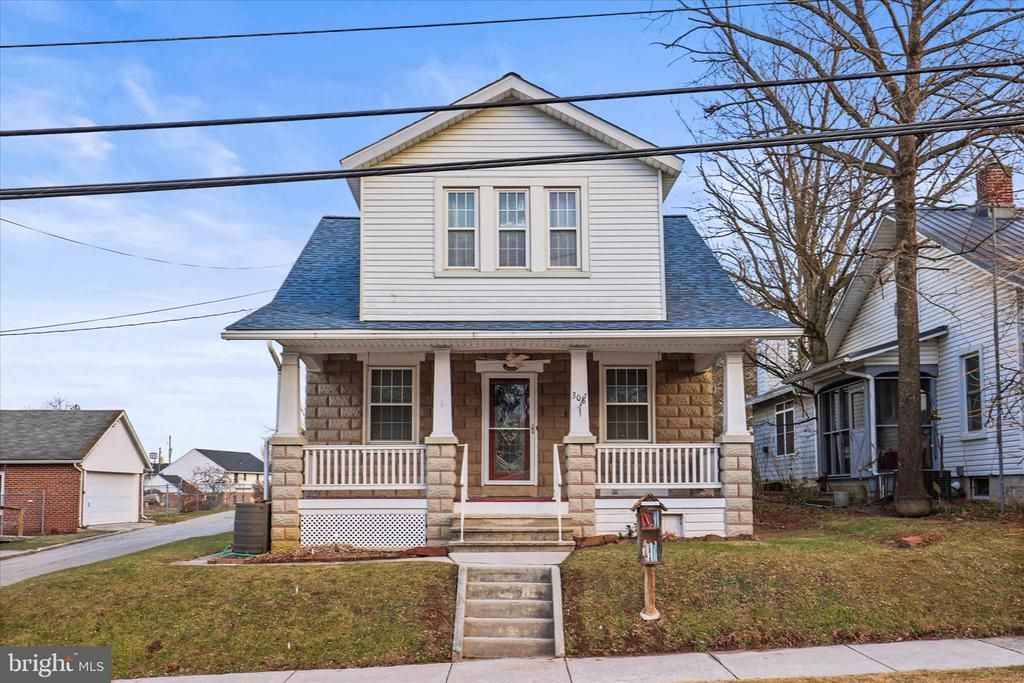 308 Abbottstown Street, East Berlin, PA 17316 Main Photo