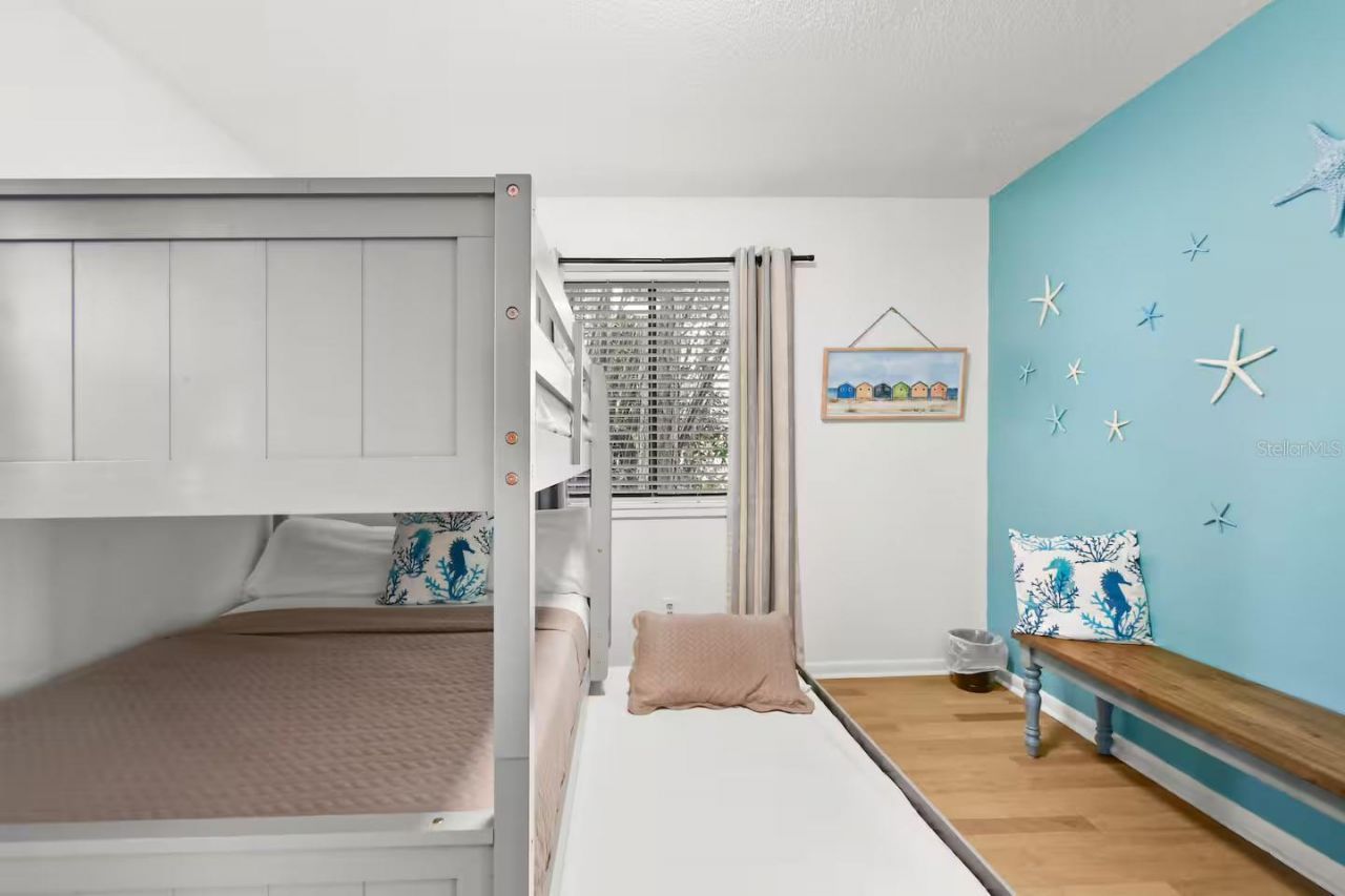 13837 76th Avenue, Seminole, FL 33776 Photo