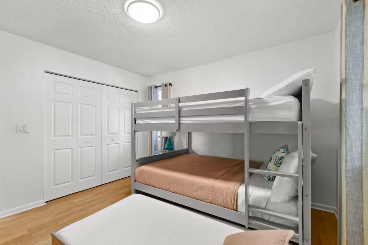 13837 76th Avenue, Seminole, FL 33776 Photo