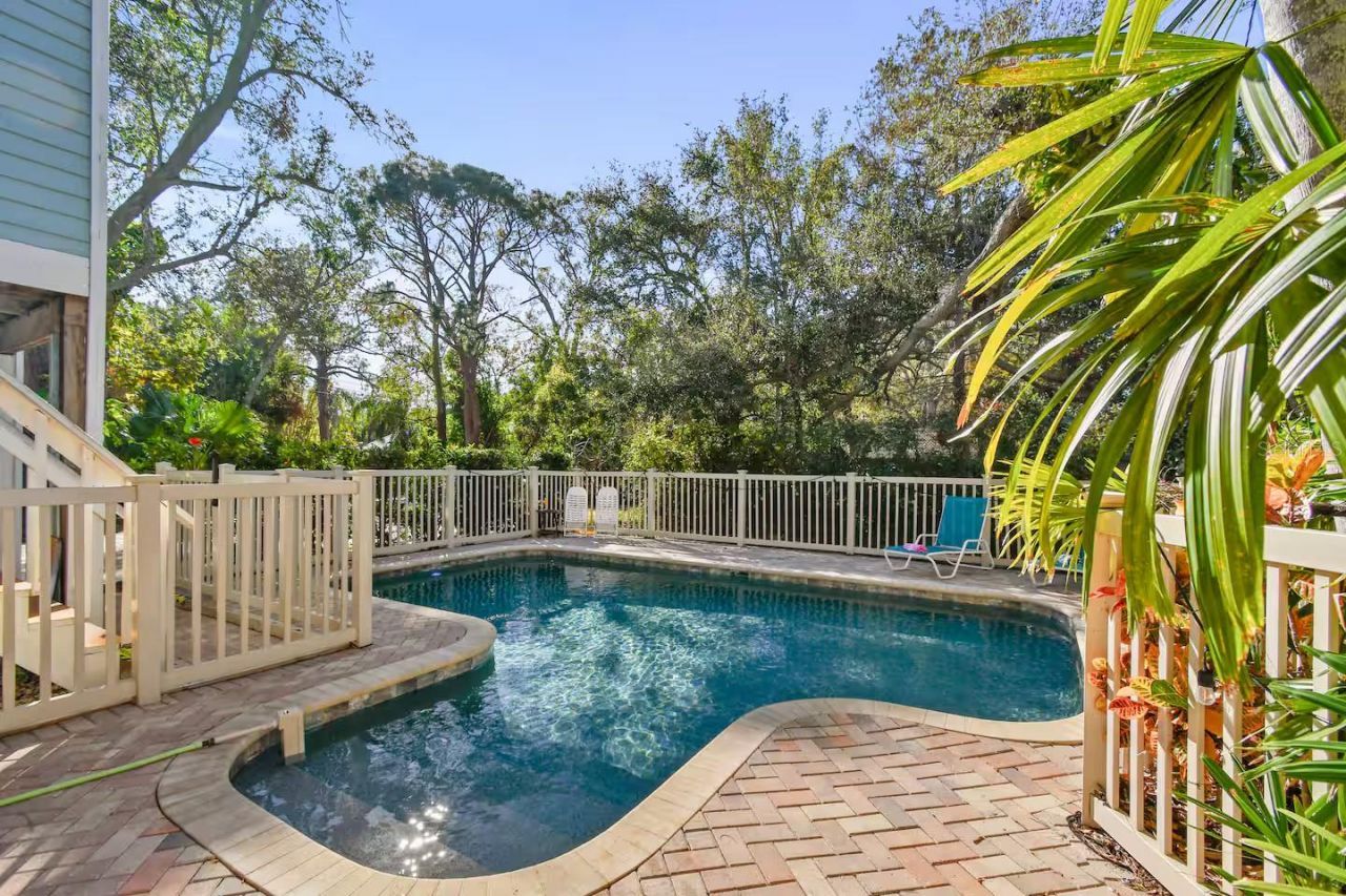 13837 76th Avenue, Seminole, FL 33776 Photo