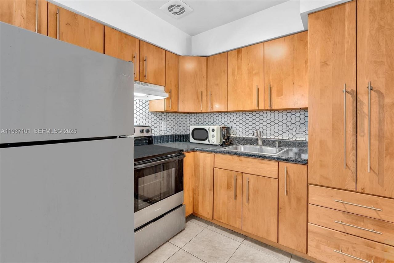 186/188 SE 27th Way, Boynton Beach, FL 33435 Photo