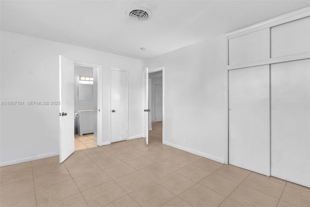 186/188 SE 27th Way, Boynton Beach, FL 33435 Photo