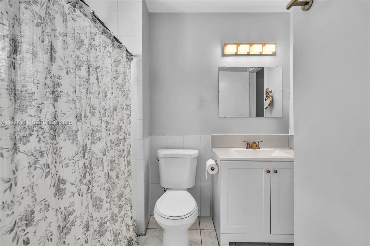 186/188 SE 27th Way, Boynton Beach, FL 33435 Photo