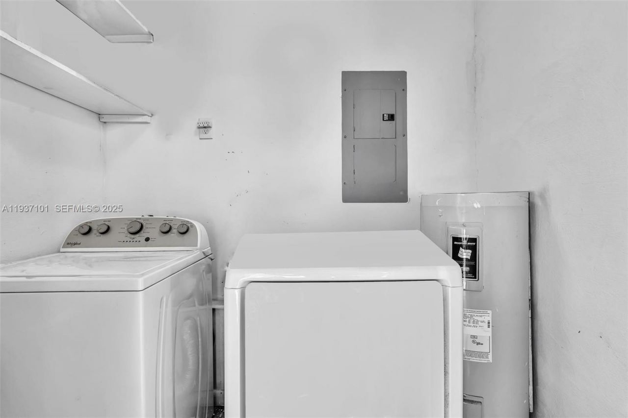 186/188 SE 27th Way, Boynton Beach, FL 33435 Photo