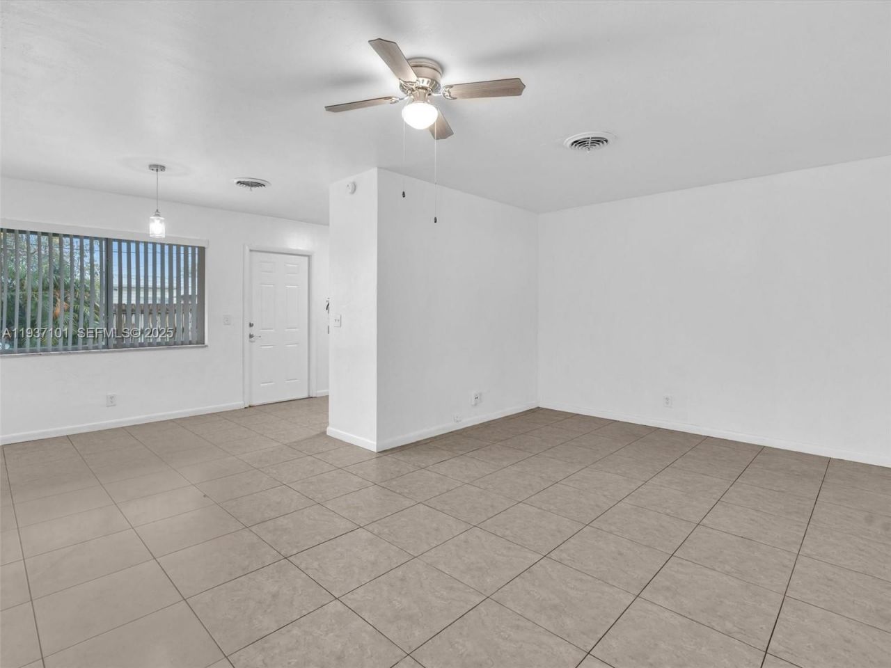 186/188 SE 27th Way, Boynton Beach, FL 33435 Photo