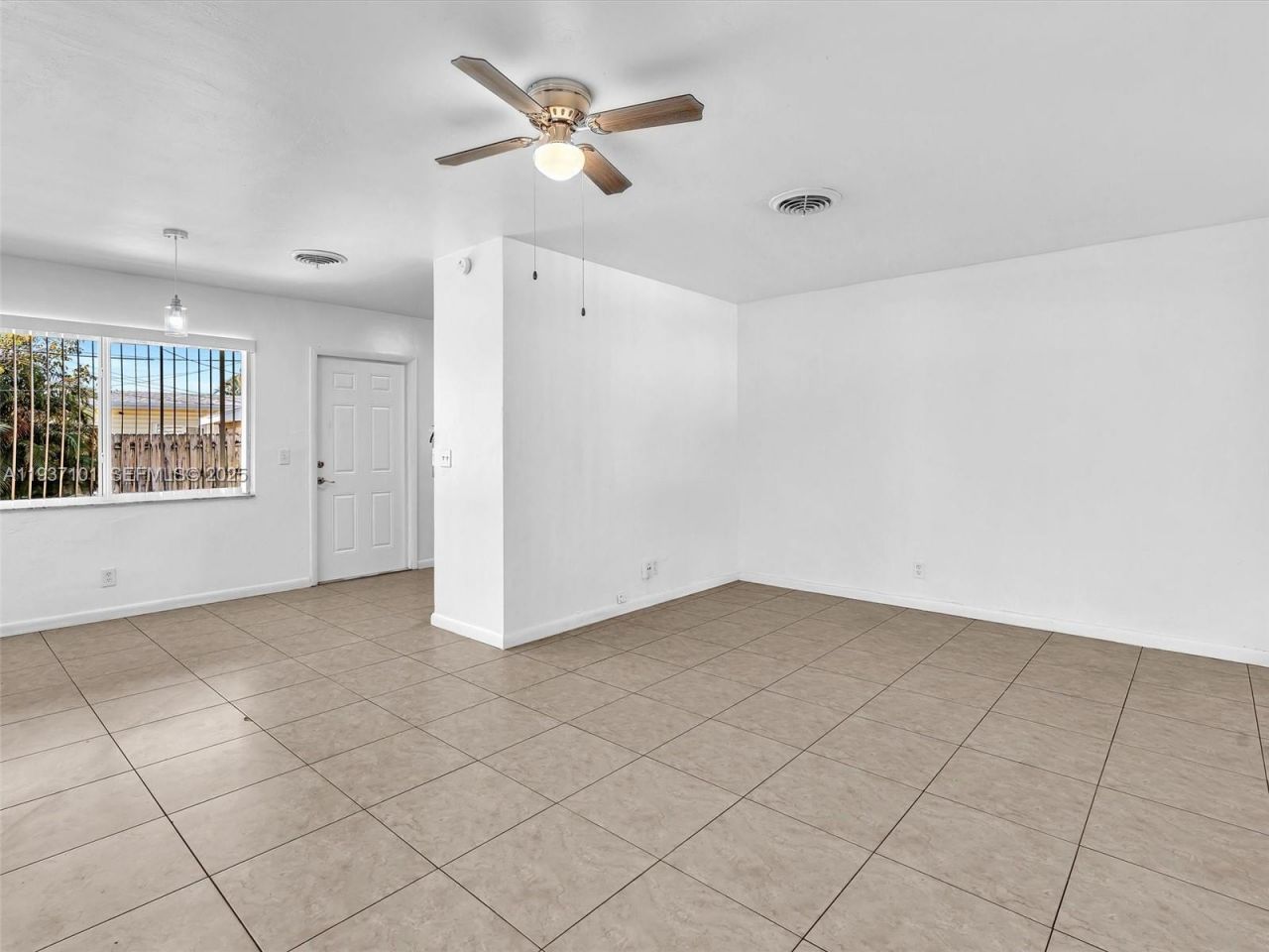 186/188 SE 27th Way, Boynton Beach, FL 33435 Photo