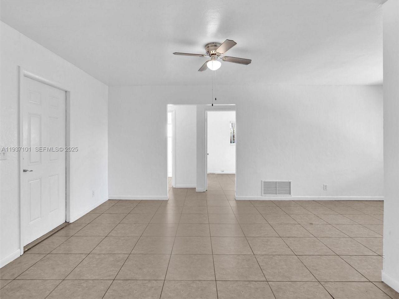 186/188 SE 27th Way, Boynton Beach, FL 33435 Photo