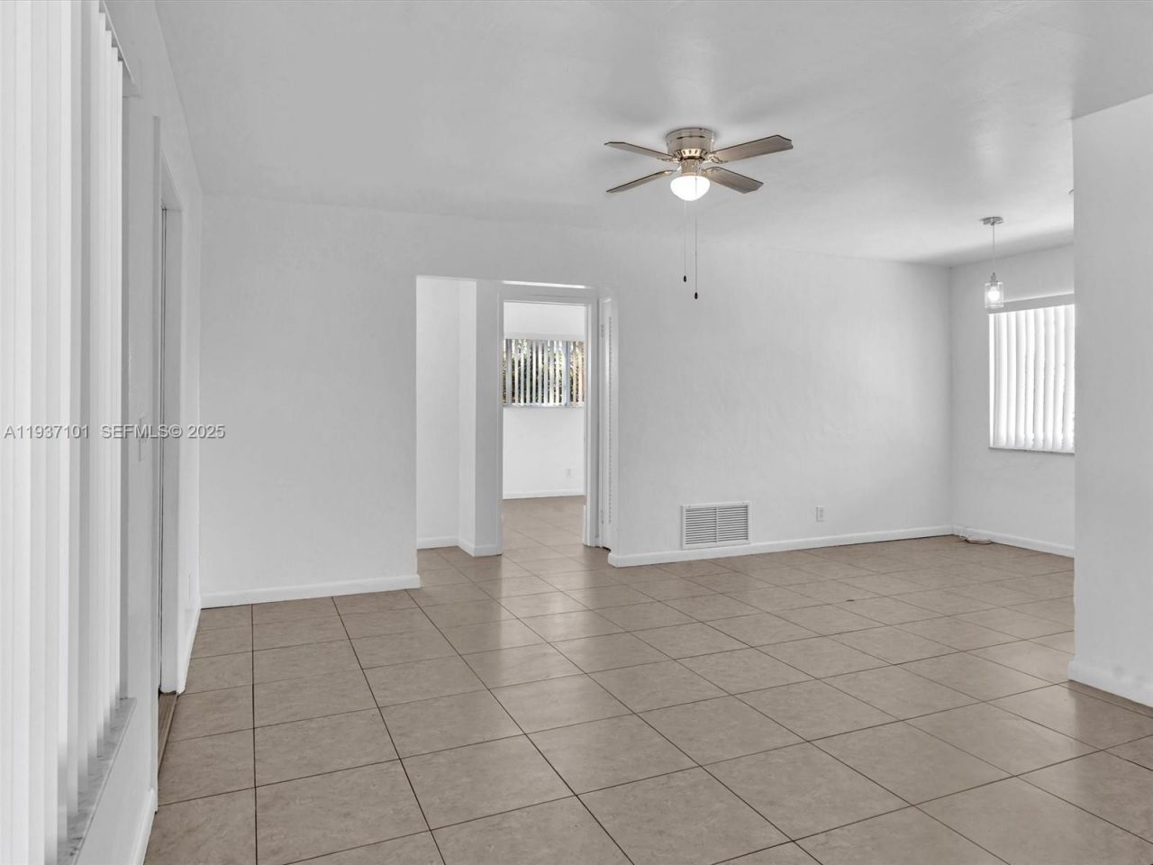 186/188 SE 27th Way, Boynton Beach, FL 33435 Photo