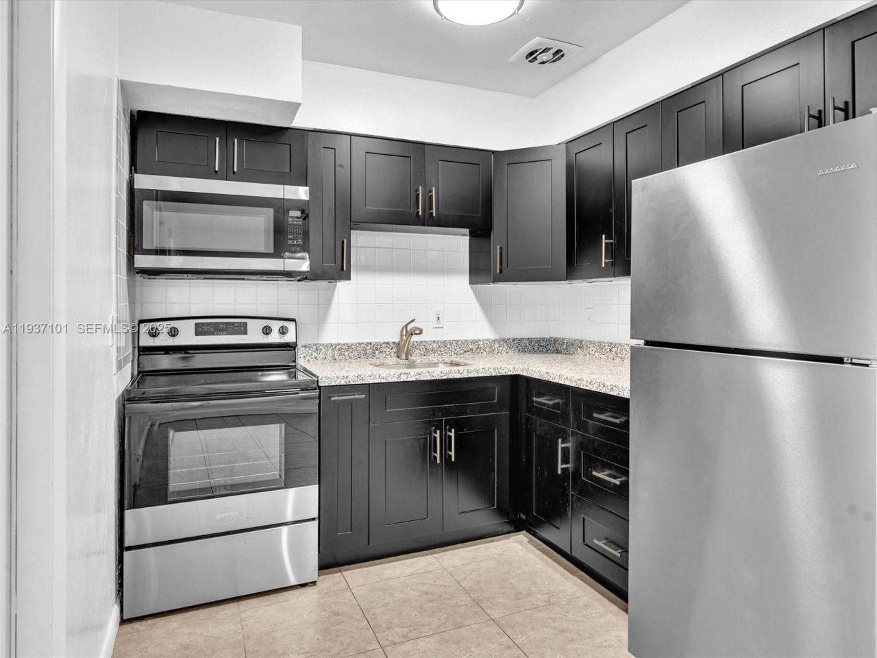 186/188 SE 27th Way, Boynton Beach, FL 33435 Photo