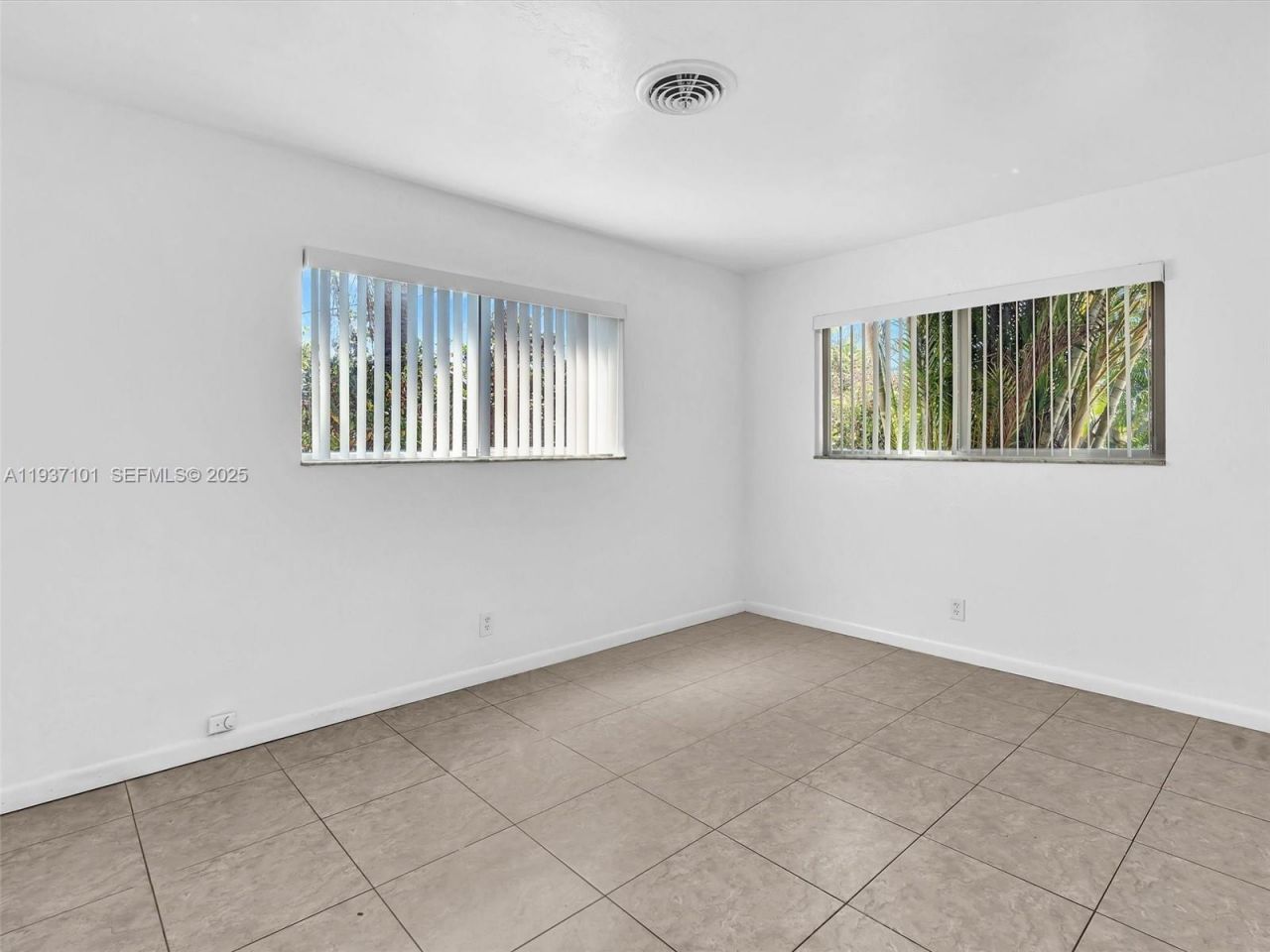 186/188 SE 27th Way, Boynton Beach, FL 33435 Photo