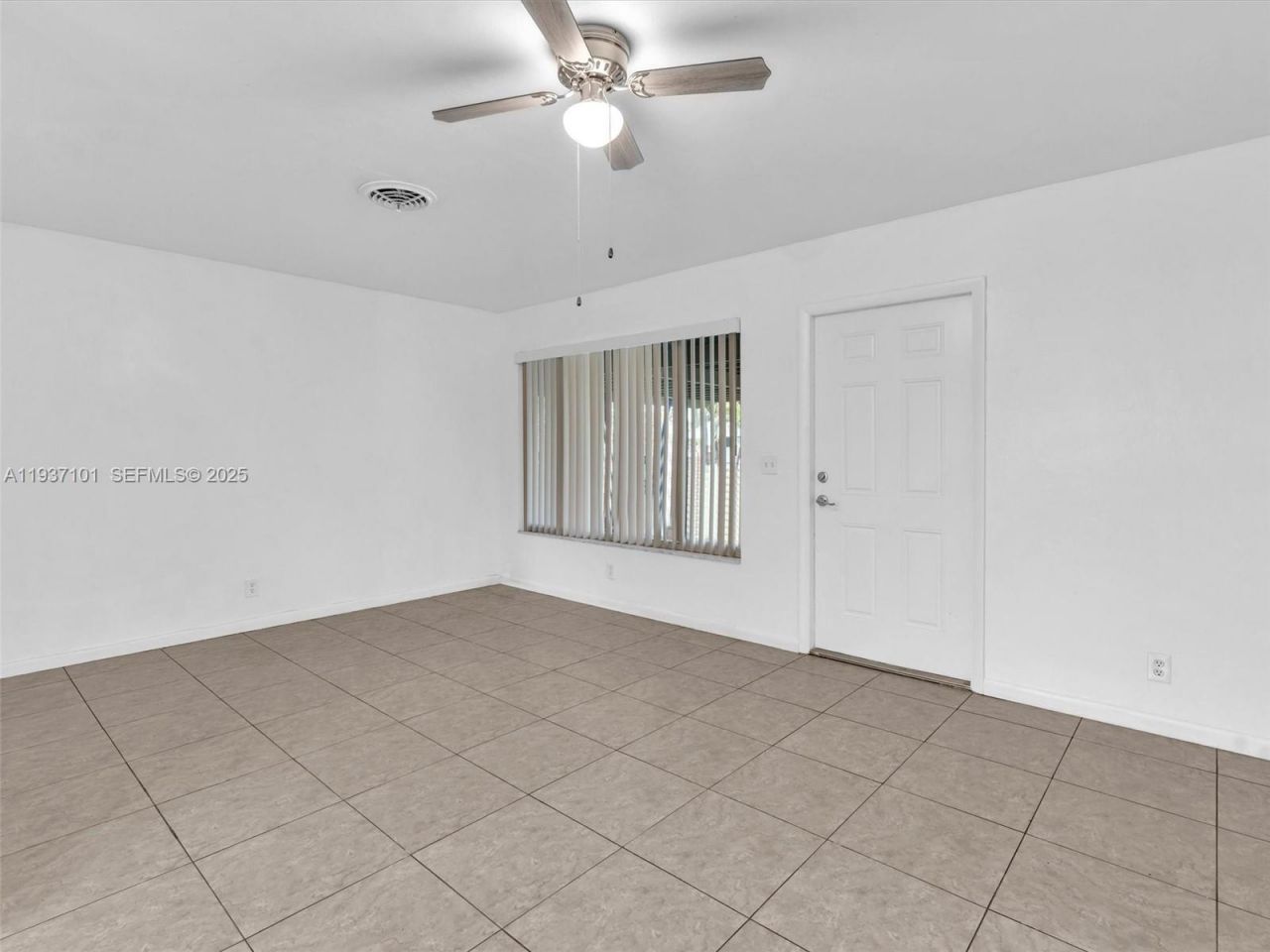 186/188 SE 27th Way, Boynton Beach, FL 33435 Photo