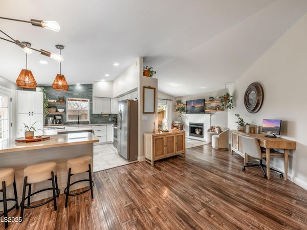 6052 Bankside Way, Reno, NV 89523