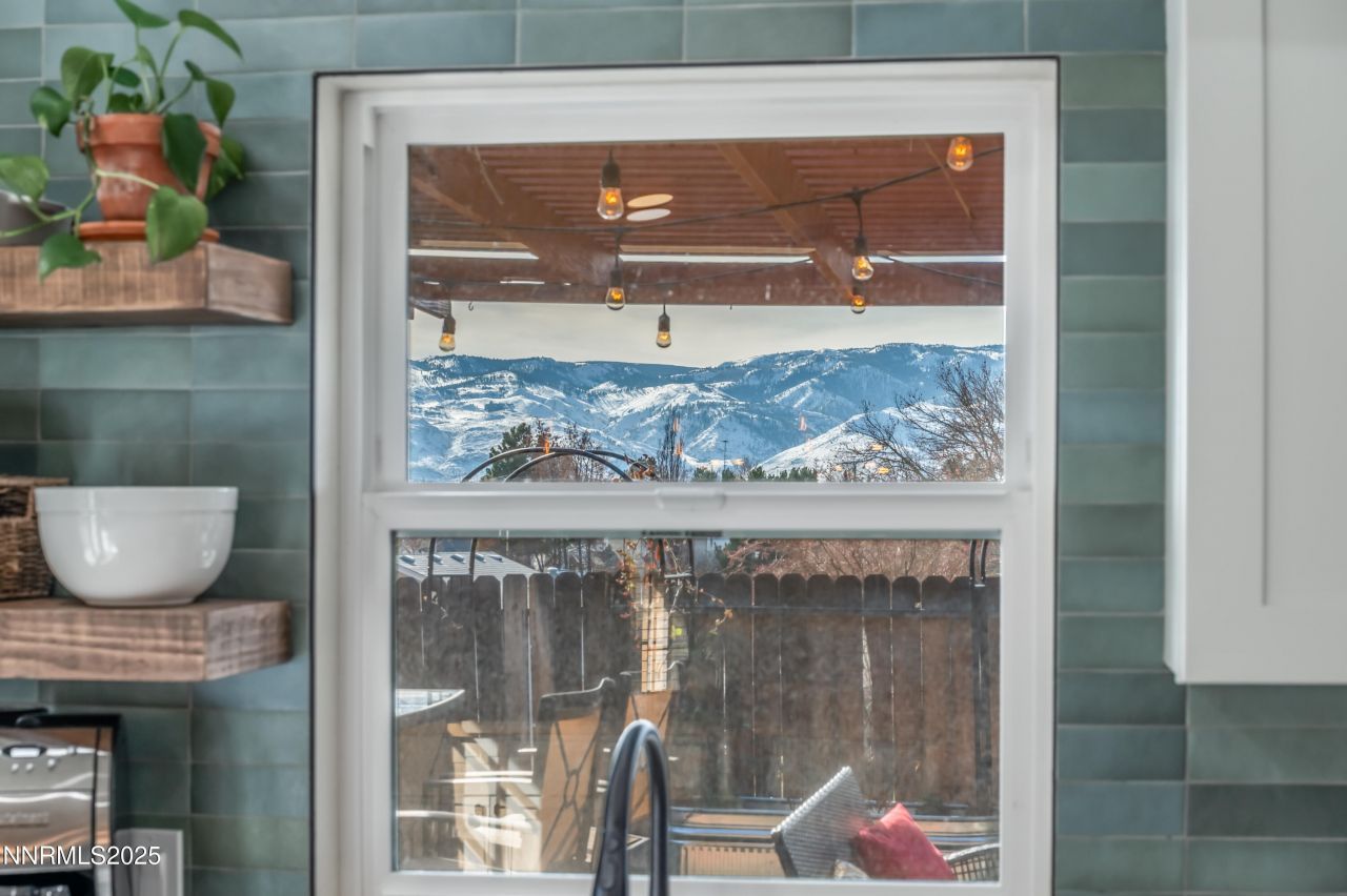 6052 Bankside Way, Reno, NV 89523 Photo